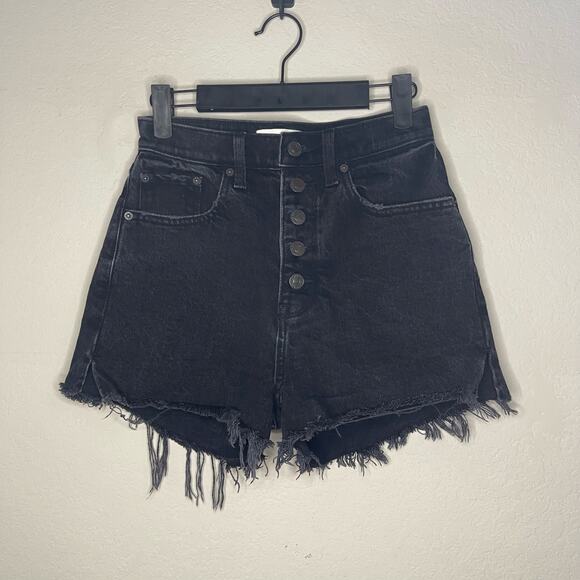 Abercrombie & Fitch Curve Love The Mom Short High Rise Black Denim - Size 24/00 - Picture 3 of 6